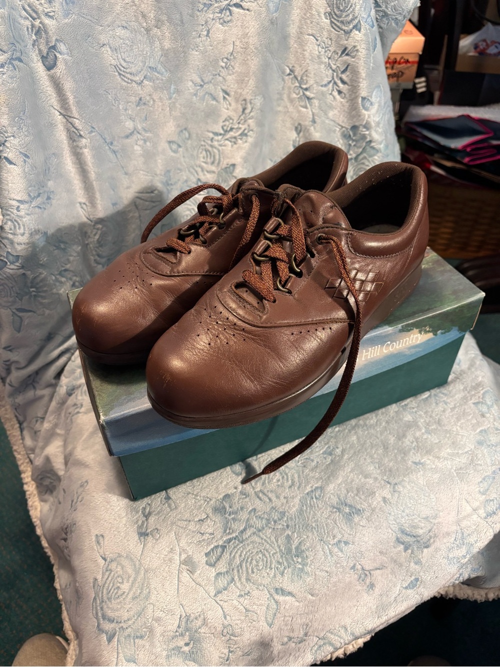 Women’s Brown Leather SAS Casual Lace-Up Shoes